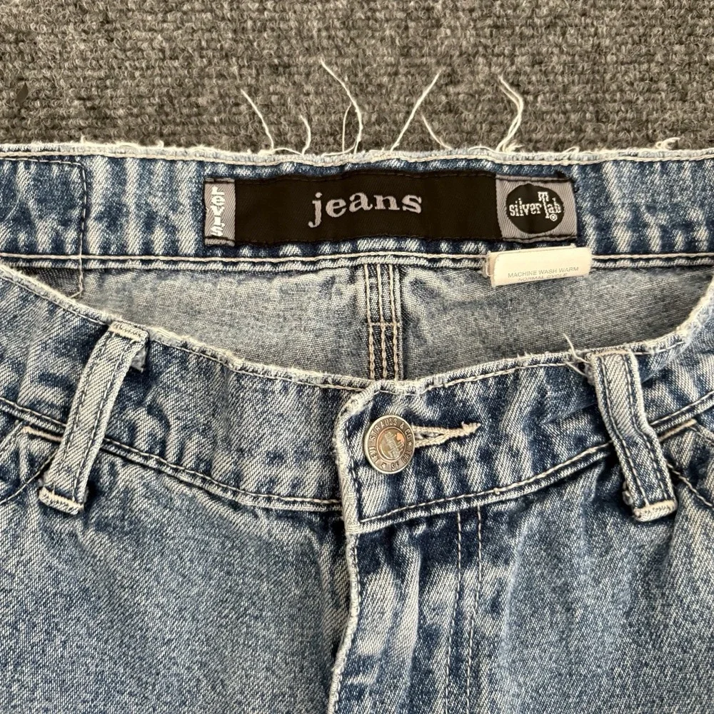 Vintage Y2K Levi's SilverTab Men's Denim Painter‎ Carpenter Shorts Size 32x10